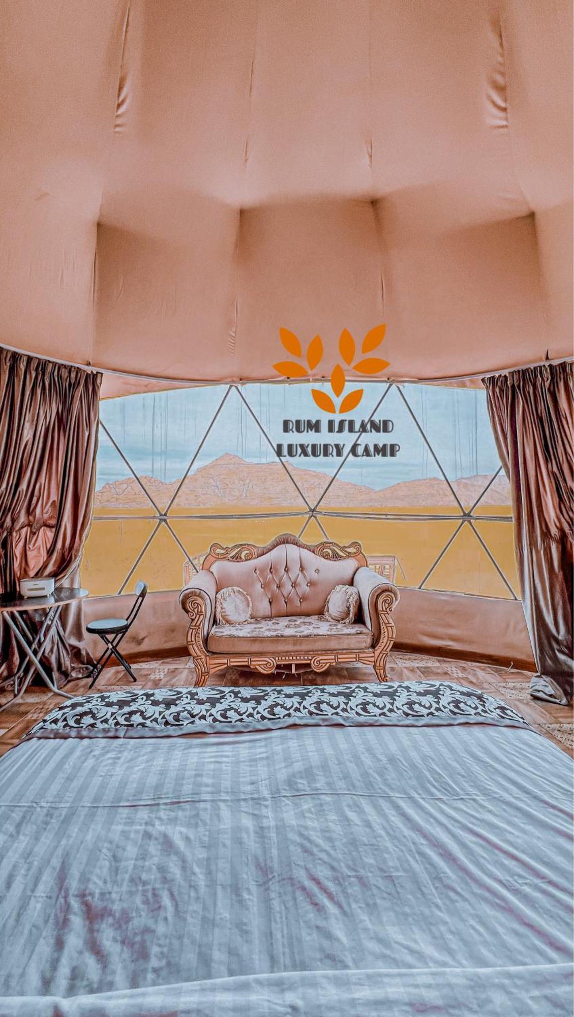Rum Island Luxury Camp & Bubbles Hotel Wadi Rum Exteriör bild