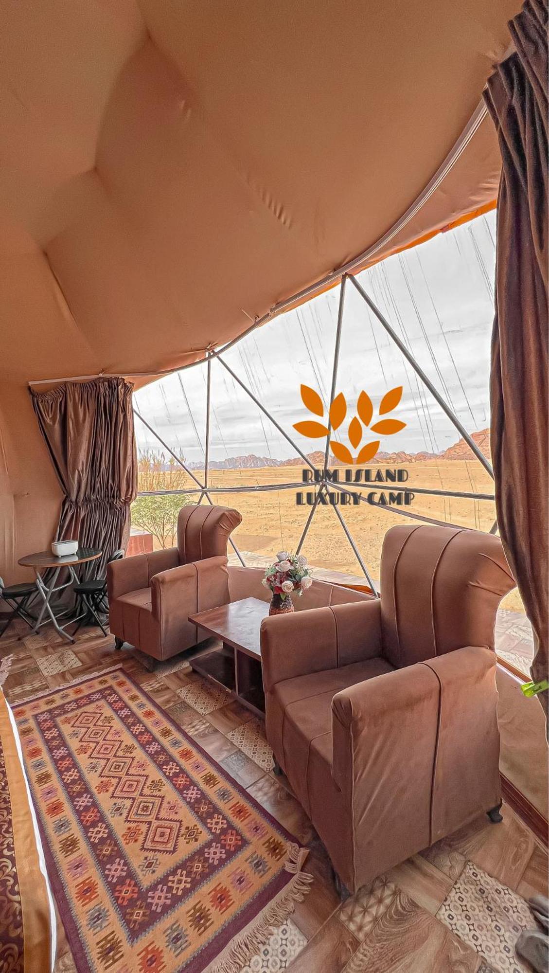 Rum Island Luxury Camp & Bubbles Hotel Wadi Rum Exteriör bild