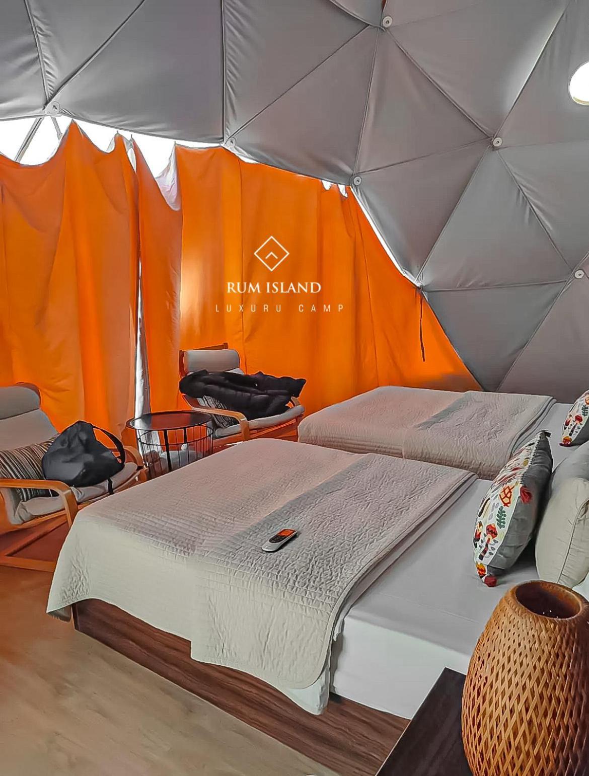 Rum Island Luxury Camp & Bubbles Hotel Wadi Rum Exteriör bild